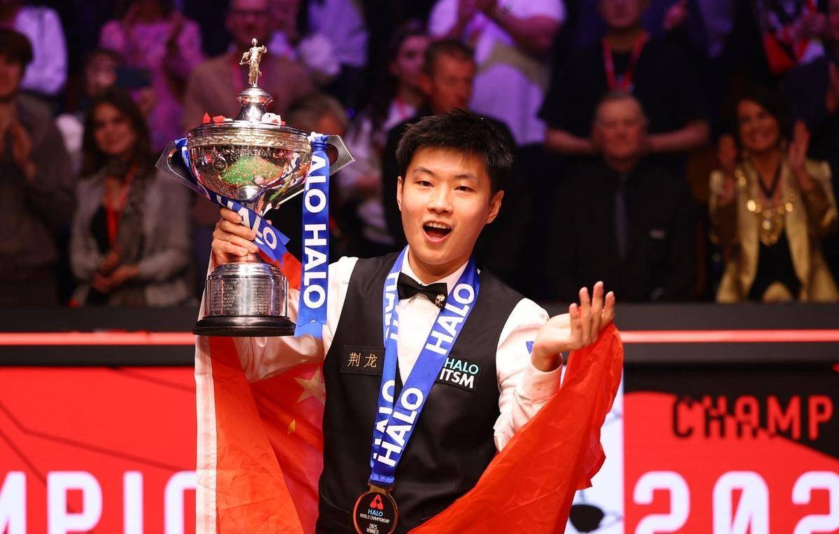 网坛再度掀 网坛再度掀