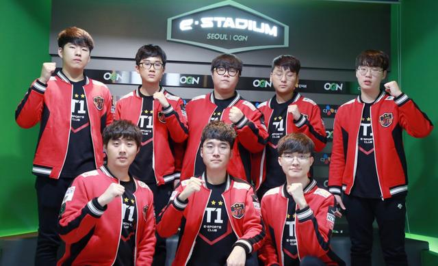 与狗一起踢 与狗一起踢